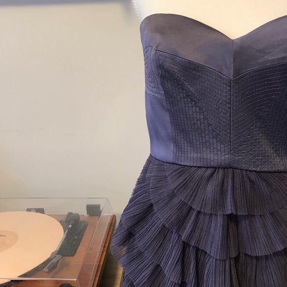 BCBGMaxAzria Strapless Sweetheart Neckline Tulle Ruffle Cocktail Dress - Size 4 - Picture 2 of 4